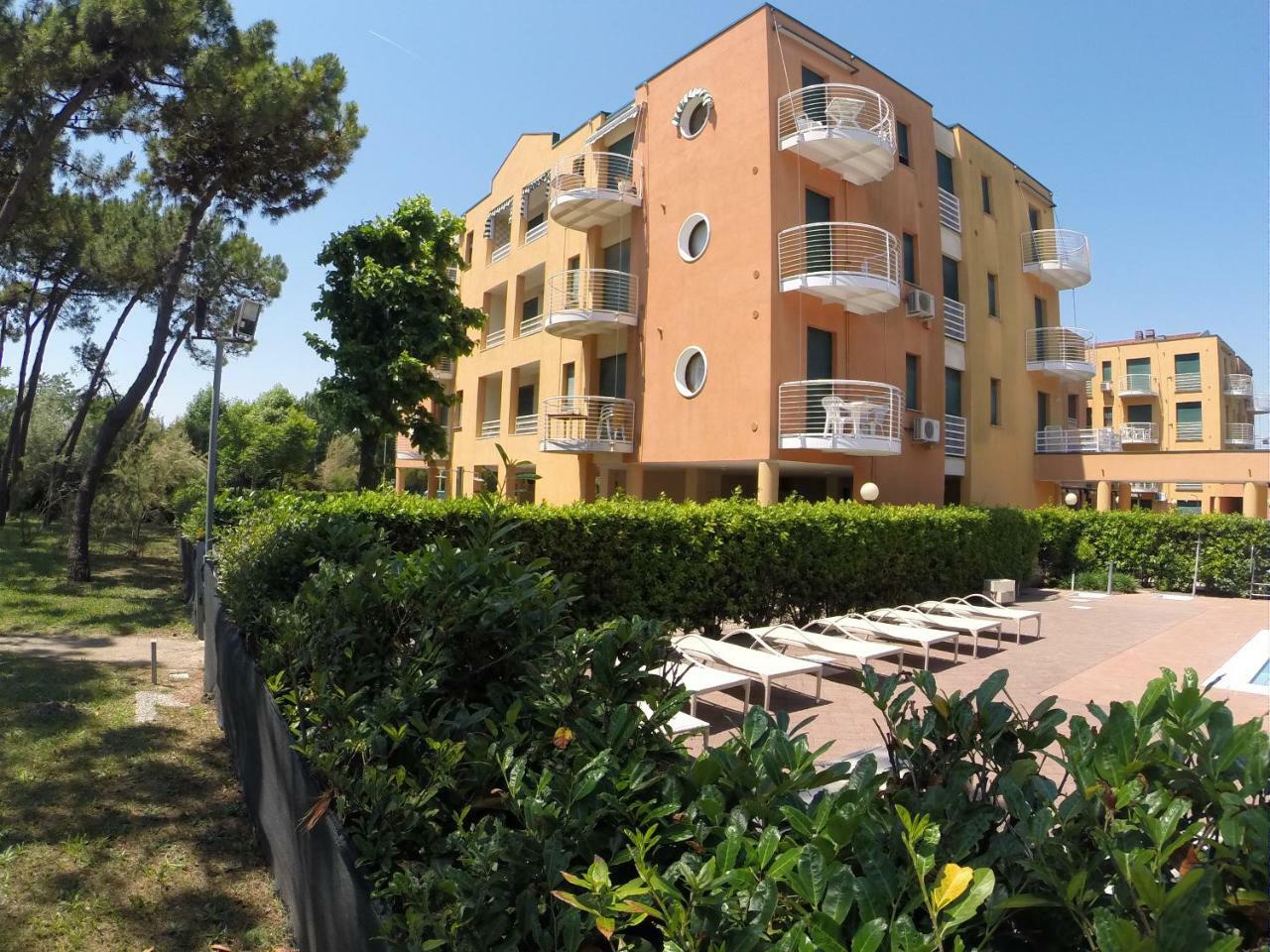 Corallo Apartments Cavallino-Treporti Exteriör bild